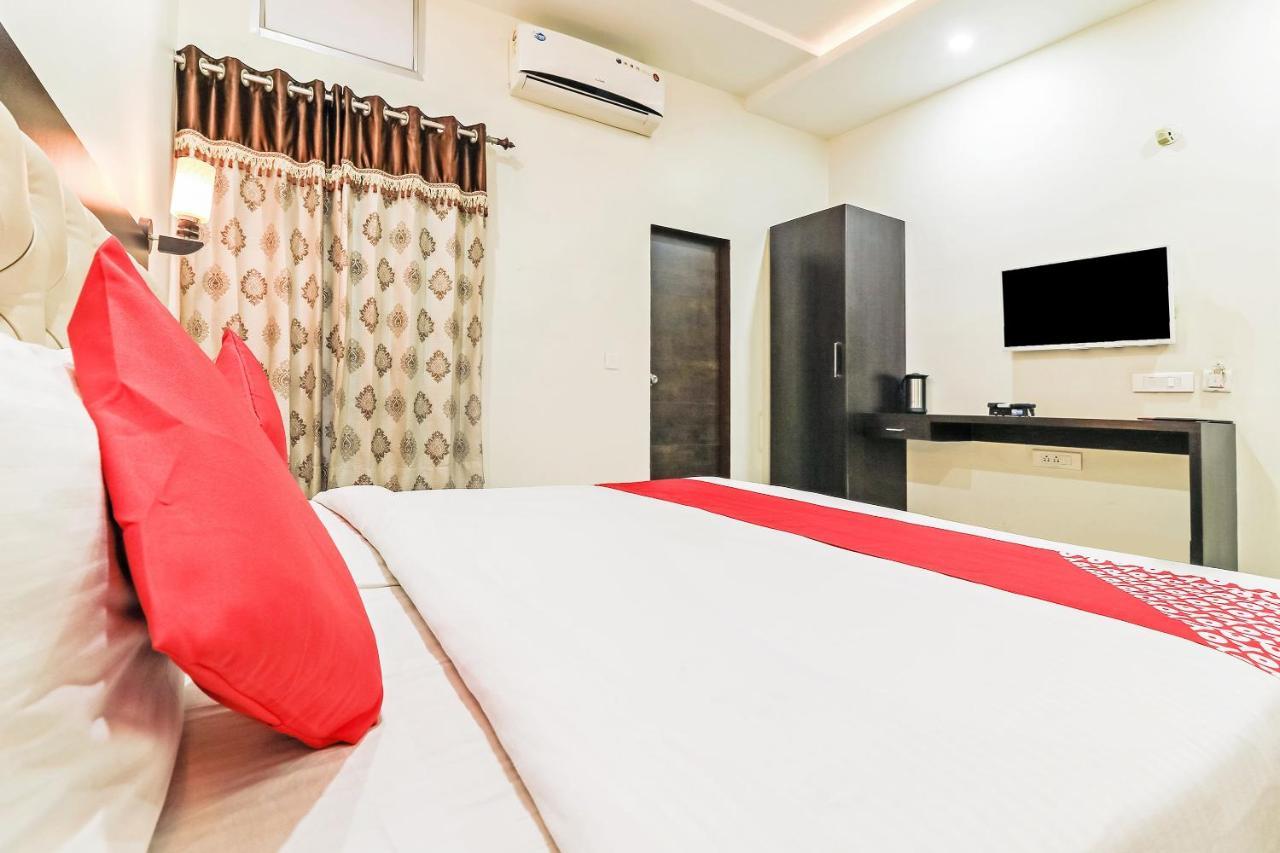 Collection O 35762 Hotel Season 4 ชัยปุระ ภายนอก รูปภาพ